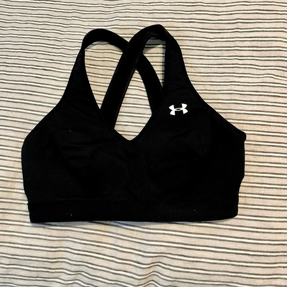 Under Armour Sports Bra - Picture 1 of 5